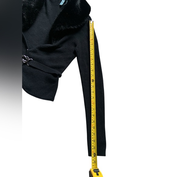 Guess by Marciano Black Cardigan with Faux Fur Collar - Picture 8 of 8